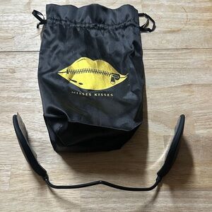 MISSES KISSES BRAS The Frontless Bra: shallow